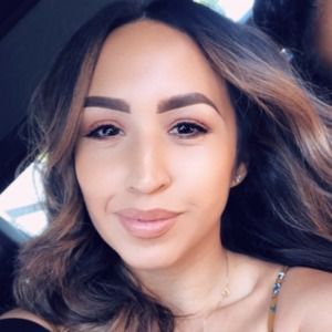 Meet your Posher, Angelica